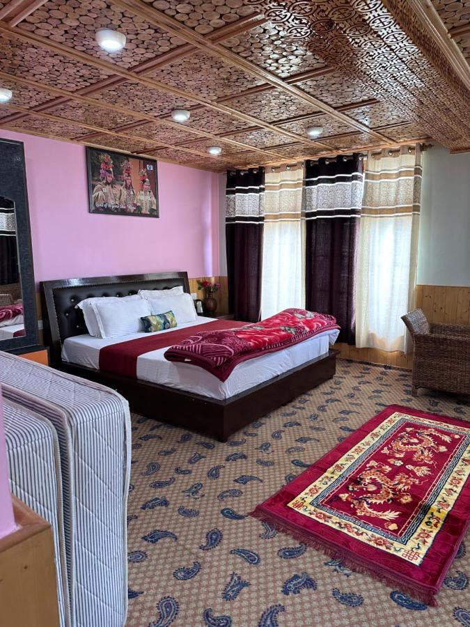 Paradise Leh Residency Luaran gambar