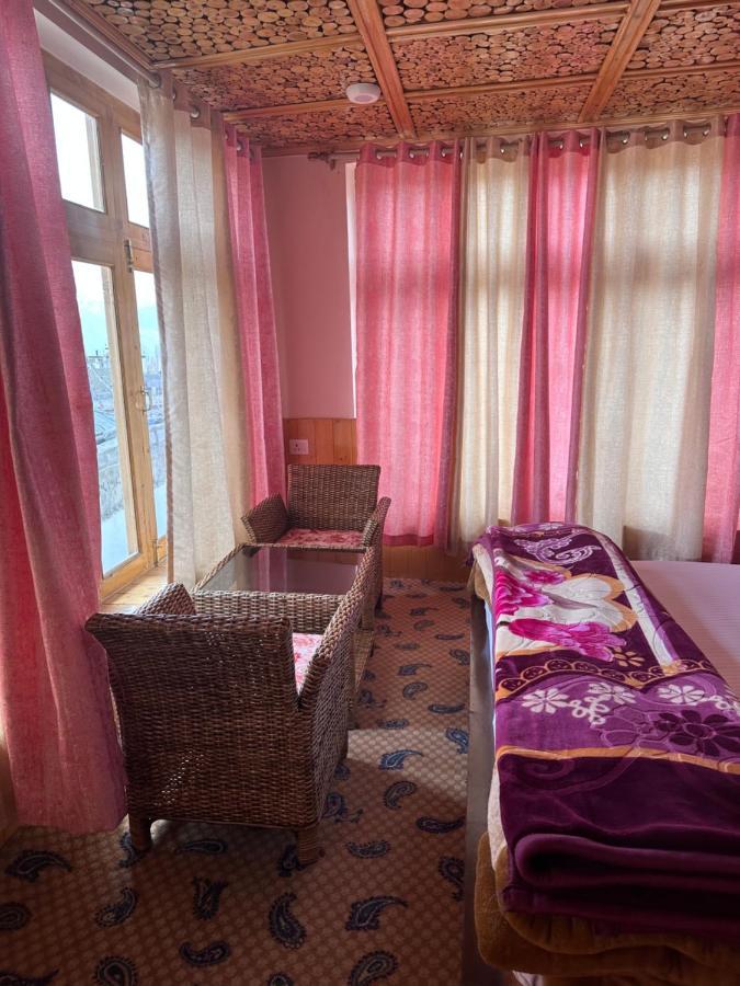 Paradise Leh Residency Luaran gambar